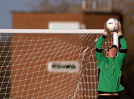 Dempsey holds on. Henbury Vs Hanham Athletic