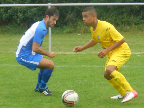 Frampton United v Hanham Athletic