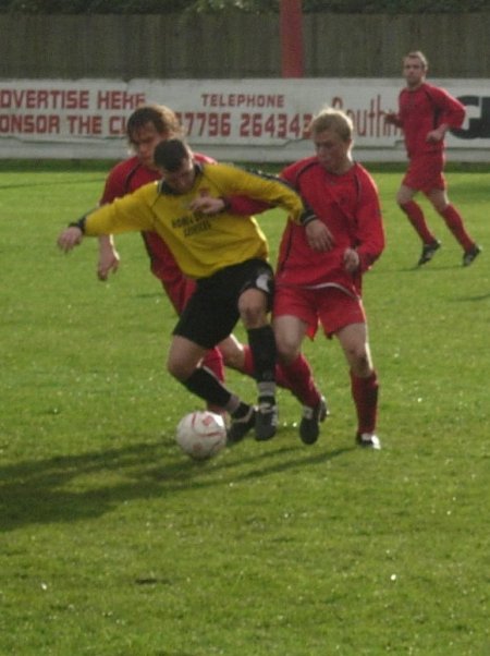 Action from Highridge United V DRG Stapleton