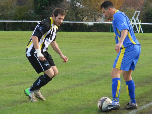 Kingswood V Longlevens