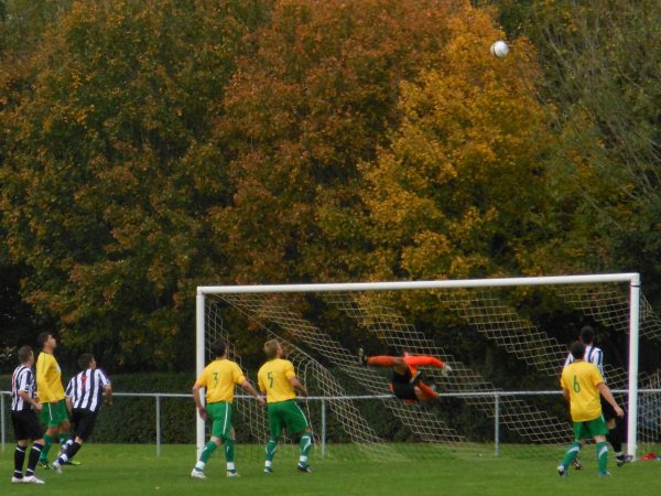 Action from Patchway Town V Berkeley Town