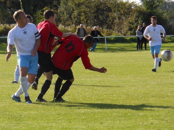 Thornbury Town v Tuffley Rovers