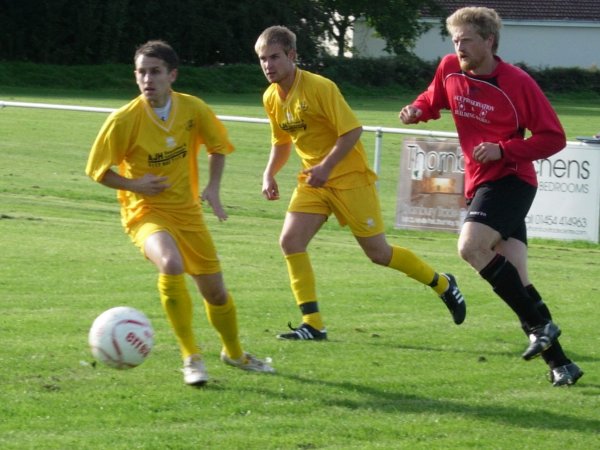 Action from Thornbury Town v Yate Town Reserves