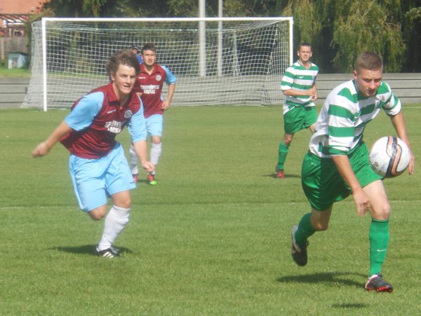 Tuffley Rovers v Southmead CS Athletic